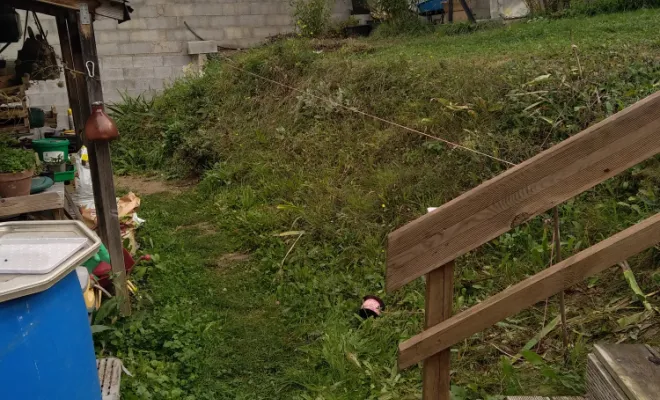 Mur de soutènement avec pose de cuve enterré pour récupération d’eau pluviale , Romans-sur-Isère, Chabert Rénov