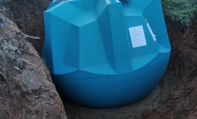 Mur de soutènement avec pose de cuve enterré pour récupération d’eau pluviale , Romans-sur-Isère, Chabert Rénov