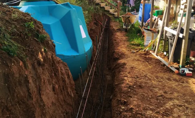Mur de soutènement avec pose de cuve enterré pour récupération d’eau pluviale , Romans-sur-Isère, Chabert Rénov