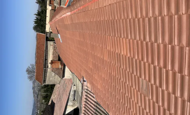 Changement de tuiles sur pont Isère , Romans-sur-Isère, Chabert Rénov